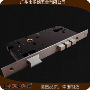 三桿鎖體防盜性強(qiáng)嗎？