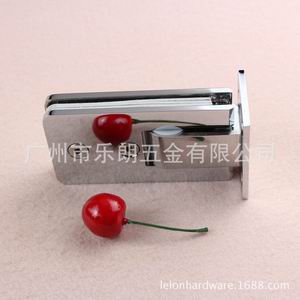 銅浴室?jiàn)A
